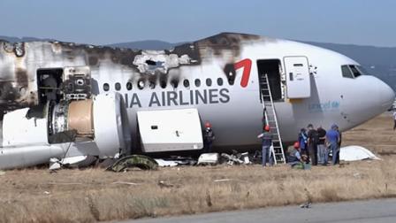Closeup of the Asiana Airlines plane that crashed at SFO