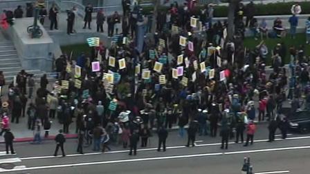 Drivers, riders march to protest Muni cuts