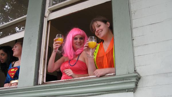Bay to Breakers 2010, San Francisco, #B2B2010, runners, race, Hayes Street Hill