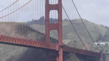Girl survives plunge from Golden Gate Bridge