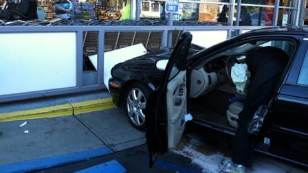 Safeway crash in SF