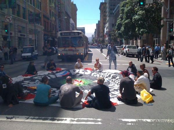 15 arrested in big oil protest