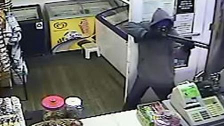 Santa Cruz armed robbery suspect