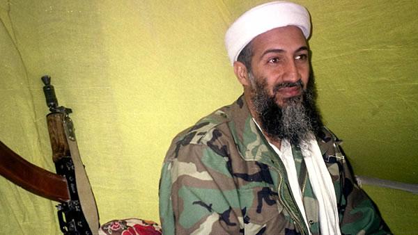 Osama bin Laden released a tape warning of severe reaction to Muhammad cartoons.(AP)
