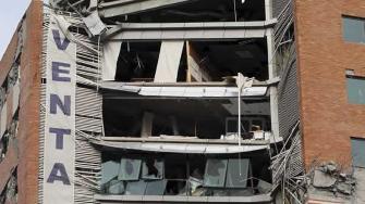 Aftershocks weaken quake-damaged buildings in Chile
