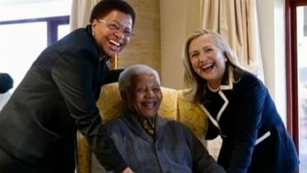 Secretary of State Hillary Clinton visited South African icon Nelson Mandela on Monday.