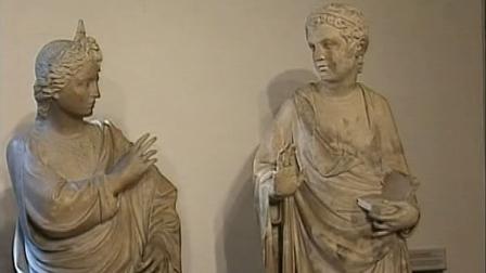 Virgin Mary statue in Italy