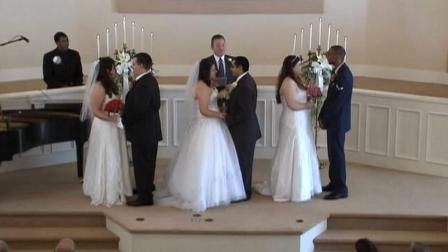 Three sisters from Georgia held their wedding on the same day so theyre dying mom could attend the ceremony before her death.