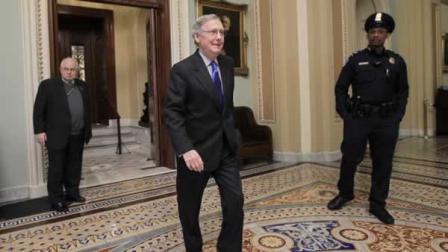 Senate clears $1 trillion budget, payroll tax