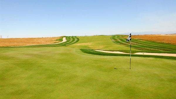 The 331/385/433/477/509 yard, par-4, 2nd at Sevillano Links. This hole is very long, and is the #1 handicap.