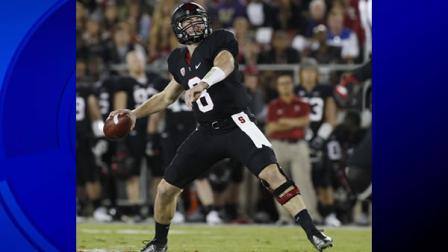Stanford quarterback Kevin Hogan throws a pass against Washington during the first half of an NCAA college football game in Stanford, Calif., Saturday, Oct. 5, 2013. (AP Photo/George Nikitin)