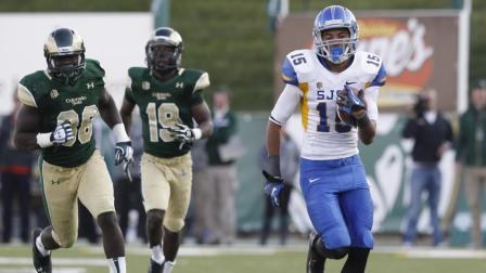 San Jose State wide receiver Tyler Winston, right, outruns Colorado State defenders Curtis Wilson, left, and Tyree Simmons after catching a pass for the go-ahead touchdown in the fourth quarter of San Jose States 34-27 victory