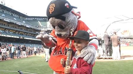 Zach Bryan gets a trophy from SF Giants