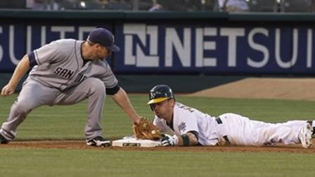 Oakland Athletics Cliff Pennington