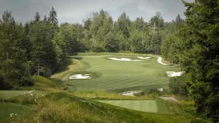 The par-4 15th at Salish Cliffs Golf Course. This hole looks good and plays tougher than its rating.