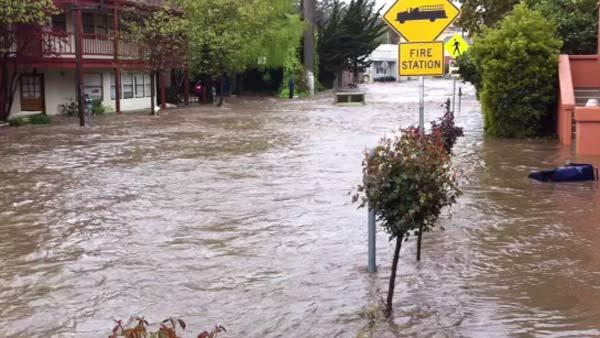 Flooding in Capitola (Submitted by Michael Lee)