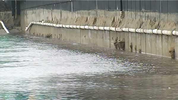Swollen river threatening Santa Cruz Boardwalk