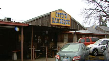 One of the most popular places in town to get barbecue is closing down.
