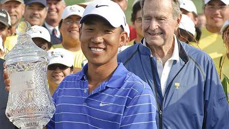 nthony Kim holds the championship trophy as former President George H. W. Bush, right, watches after the final round of the Houston Open PGA Tour golf tournament Sunday, April 4, 2010 in Humble, Texas. Kim made a par on the first playoff hole to beat Vaughn Taylor and win the Houston Open for his third PGA Tour title. (AP Photo/Dave Einsel)