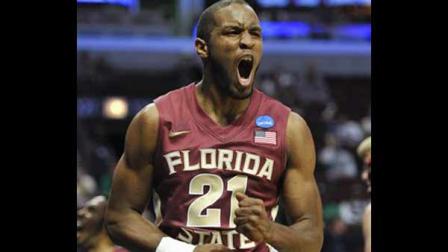 Florida States Michael Snaer (21) reacts to a play in the second half of a second-round NCAA Southwest Regional tournament college basketball game against Texas A&M in Chicago, Friday, March 18, 2011. Florida State won 57-50. (AP Photo/Jim Prisching)