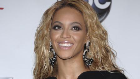 Singer Beyonce, 29, earned $40 million between May of 2010 and May of 2011, according to <a hrefhttp://www.forbes.com/2011/06/09/top-earning-celebrities-under-30_slide.html>Forbes.com</a> (AP Photo)