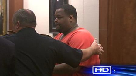Ex-NFL player Johnny Jolly appeared in court Tuesday on new drug charges