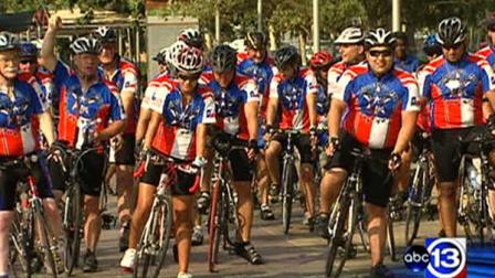 On Tuesday morning, the Houston Police bicycle relay team left Discovery Green for San Diego, California.