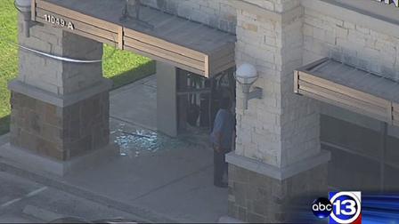 SkyEye 13 HD was over a dental office in northwest Harris County where a car crashed into the building