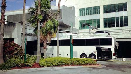 Two dead after bus crash at Miami airport, others injured | abc13.