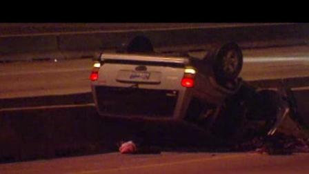 An officer was driving along the Southwest Freeway near the West Loop when he came across the wreck.