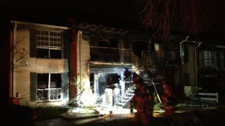 A fire in the kitchen quickly spread at an apartment complex in Rosenberg.