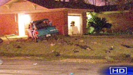 A big collision on Houstons southside sent five people to area hospitals this morning.