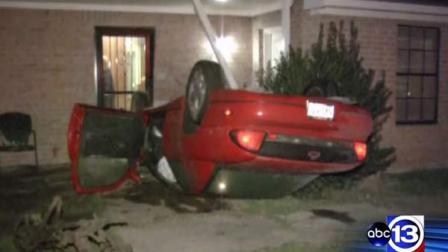 A high-speed chase ends in a dramatic crash right in front of a Montgomery County home.