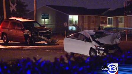 Police think a driver was drunk when he caused a crash that killed one person in southeast Houston.