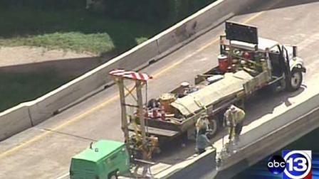 Crews are making repairs to the 59 Highway exit ramp after it suffered damage from an 18-wheeler accident early this morning.