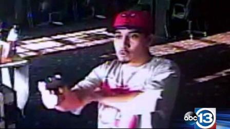 Man caught on camera during game room robbery, deadly shooting