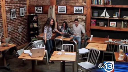 Carrie prank in coffee shop