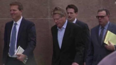 Actor Ryan ONeal and the University of Texas were in court fighting over a portrait of Farrah Fawcett.