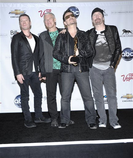 THE 2011 BILLBOARD MUSIC AWARDS - THEATRE - The...