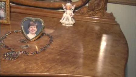 Womans ashes stolen
