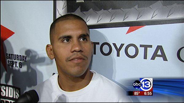 Former lightweight champion Juan Diaz of Houston will take on Michael Katsidis on Sept. 6 at Toyota Center.