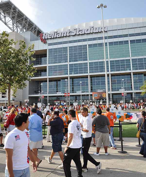 Images of the fans and atmosphere as the MLS...