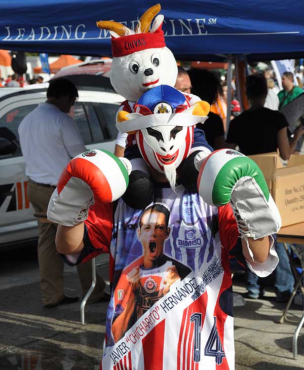 Images of the fans and atmosphere as the MLS...