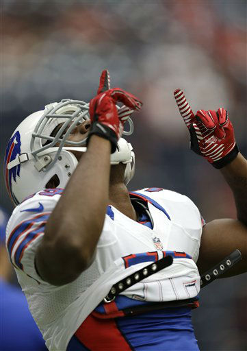 Buffalo Bills running back Fred Jackson (22) is...