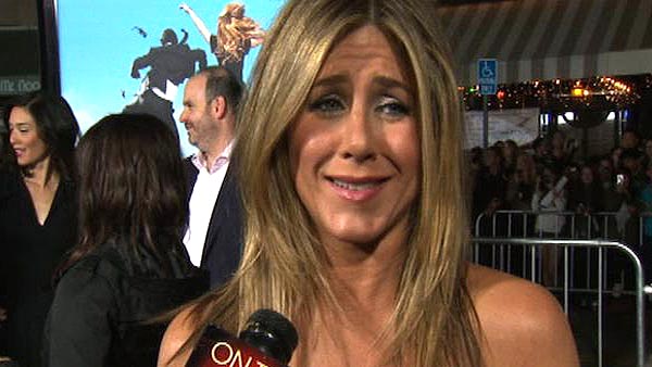Jennifer Aniston talks to OnTheRedCarpet.com at...