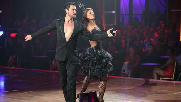 U.S. soccer star Hope Solo and her partner Maksim Chmerkovskiy received 24 out of 30 from the judges for their Cha Cha Cha on the October 3 episode of 'Dancing With The Stars.'