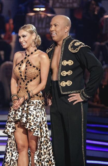 Hines Ward and his partner Kym Johnson received 25 out of 30 from the judges for their Paso Doble on week four of 'Dancing With The Stars.'