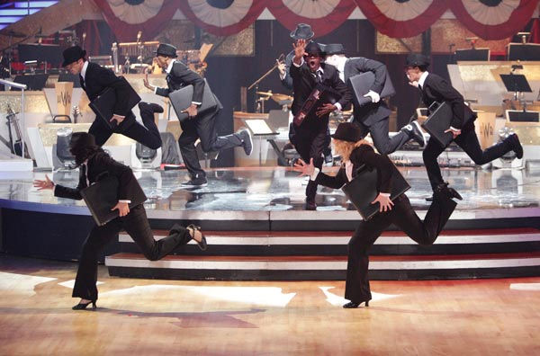 This week's 'Macy's Stars of Dance' also...