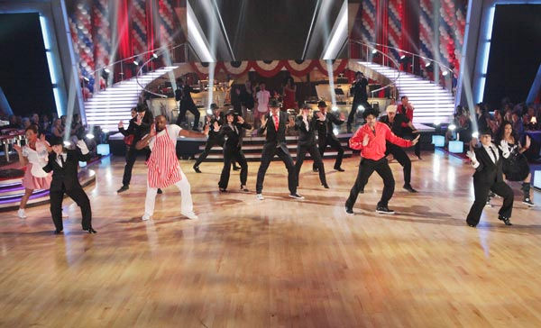This week's 'Macy's Stars of Dance' also...
