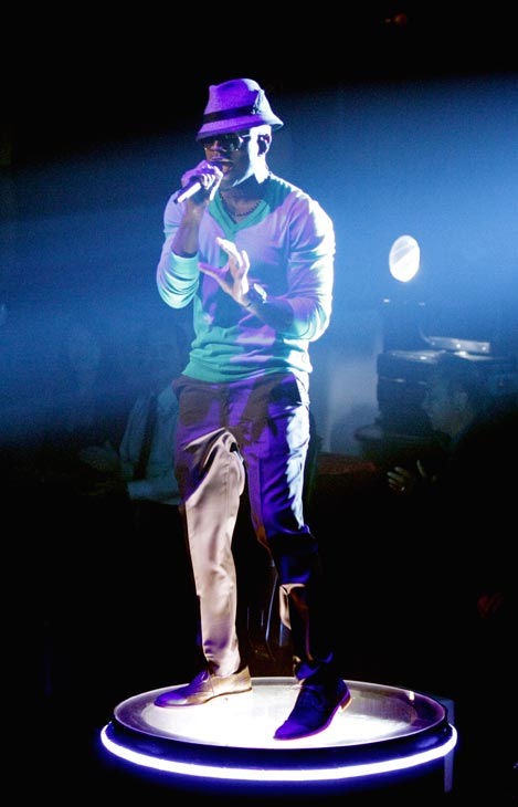 Pitbull also stopped by to perform 'Give Me Everything' with Ne-Yo and Nayer. (Pictured: Ne-Yo)